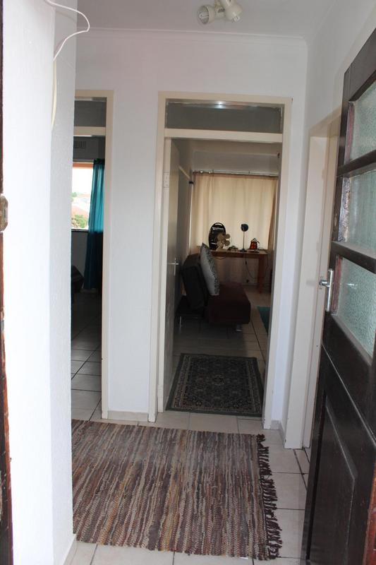 1 Bedroom Property for Sale in Avondale Western Cape